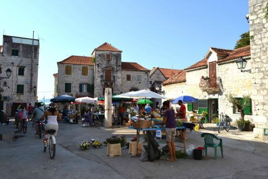 Marina Apartments Kaštela Eksteriør billede