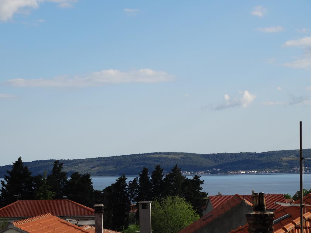 Marina Apartments Kaštela Eksteriør billede