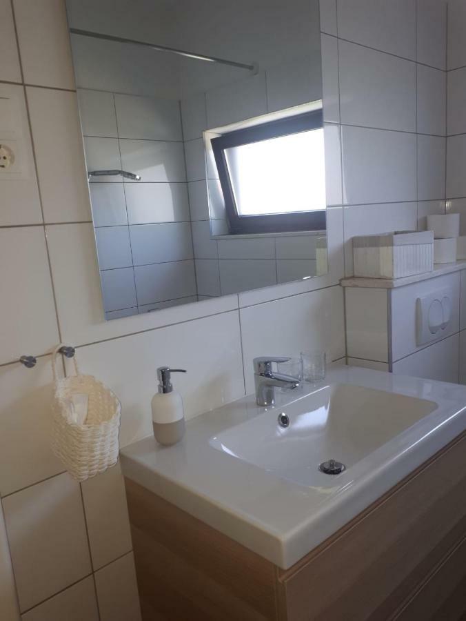 Marina Apartments Kaštela Eksteriør billede